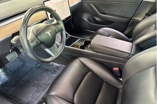 Solid Black 2019 Tesla Model 3 Long Range