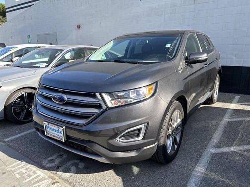 2017 Ford Edge Titanium