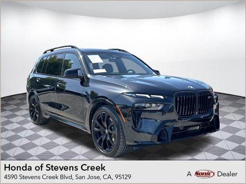 2025 BMW X7 M60i