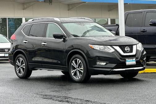 Magnetic Black Pearl 2019 Nissan Rogue SV