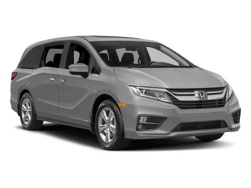 White Diamond Pearl 2018 Honda Odyssey EX-L