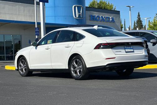 Platinum White Pearl 2023 Honda Accord EX