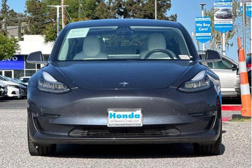 2020 Tesla Model 3 Performance