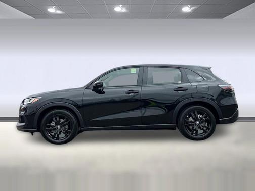 Crystal Black Pearl 2027 Honda HR-V Sport