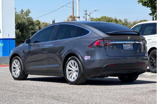 2018 Tesla Model X 75D