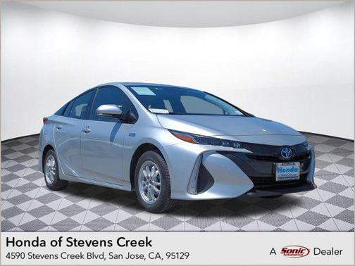 2018 Toyota Prius Prime Plus