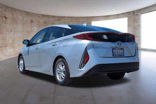 2018 Toyota Prius Prime Plus