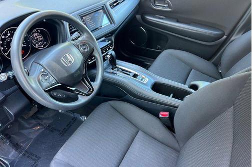 Modern Steel Metallic 2018 Honda HR-V EX