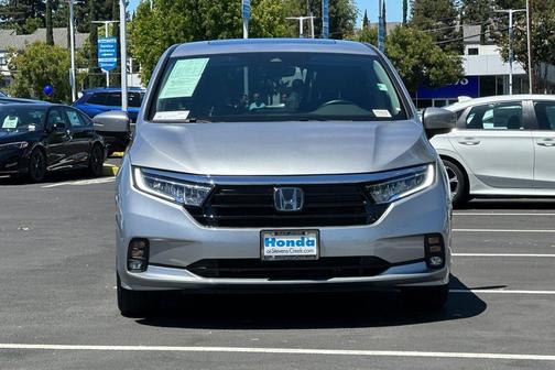 Lunar Silver Metallic 2023 Honda Odyssey EX-L