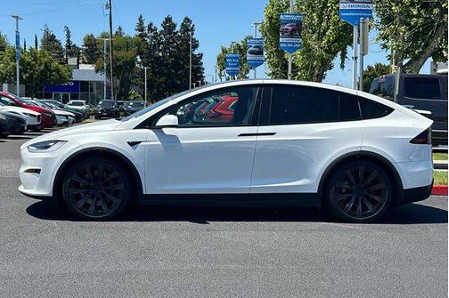 Pearl White Multi-Coat 2022 Tesla Model X Dual Motor All-Wheel Drive