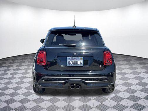 2022 MINI Hardtop Cooper S