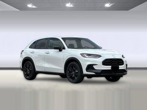 Platinum White Pearl 2027 Honda HR-V Sport
