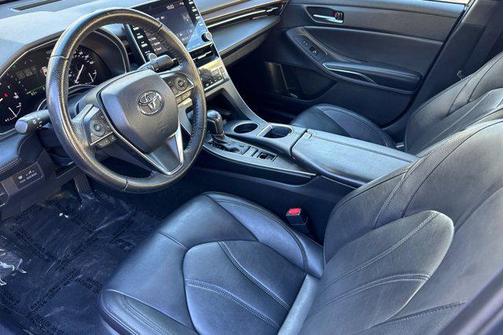 2022 Toyota Avalon XLE