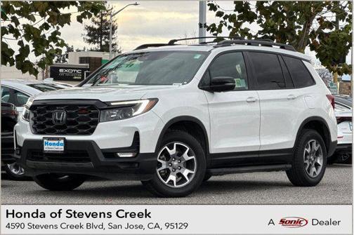 2022 Honda Passport AWD TrailSport