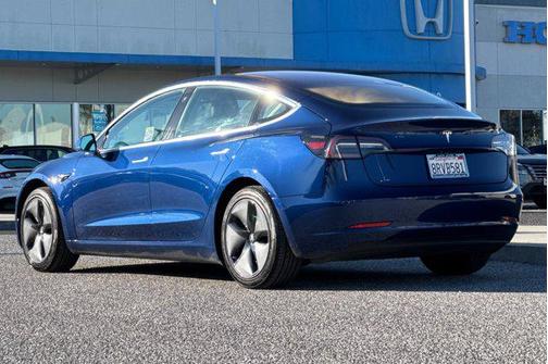 2019 Tesla Model 3 Standard Range Plus