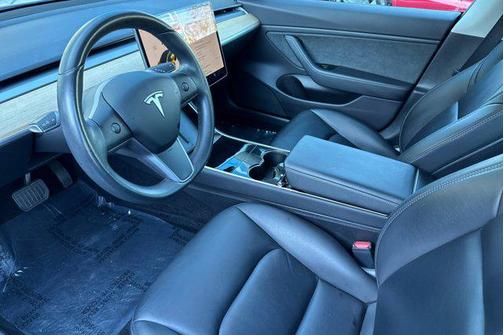 2019 Tesla Model 3 Standard Range Plus