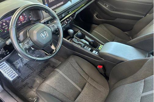 Crystal Black Pearl 2024 Honda Accord Hybrid Sport