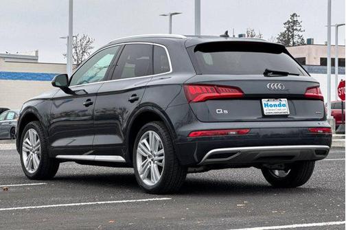 2020 Audi Q5 45 Premium Plus