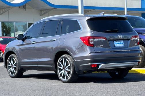 Modern Steel Metallic 2020 Honda Pilot AWD Elite