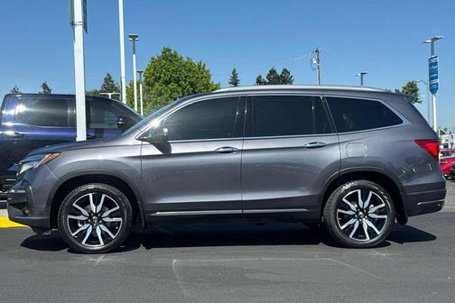 Modern Steel Metallic 2020 Honda Pilot AWD Elite