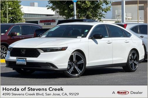Platinum White Pearl 2023 Honda Accord Hybrid Sport