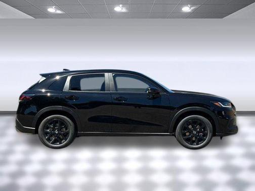 2025 Honda HR-V 2WD Sport