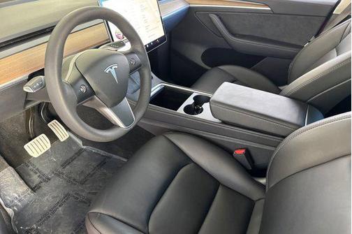 Red Multi-Coat 2022 Tesla Model Y Performance Dual Motor All-Wheel Drive