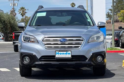 Ice Silver Metallic 2016 Subaru Outback 2.5i Premium