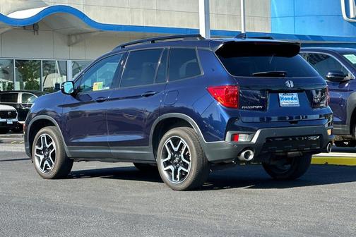 Obsidian Blue Pearl 2023 Honda Passport AWD Elite