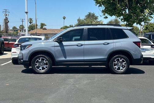 Sonic Gray Pearl 2023 Honda Passport AWD TrailSport