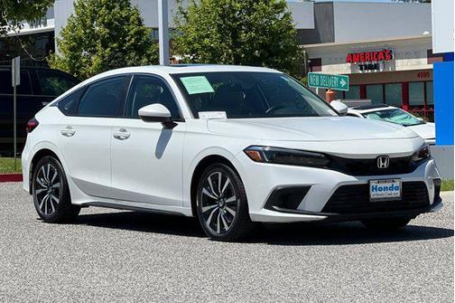 Platinum White Pearl 2023 Honda Civic EX-L