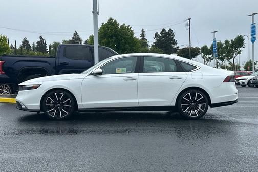 Platinum White Pearl 2025 Honda Accord Hybrid Touring