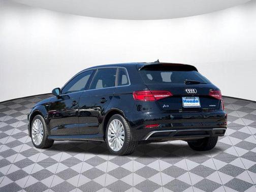 2017 Audi A3 e-tron 1.4T Tech Premium Plus
