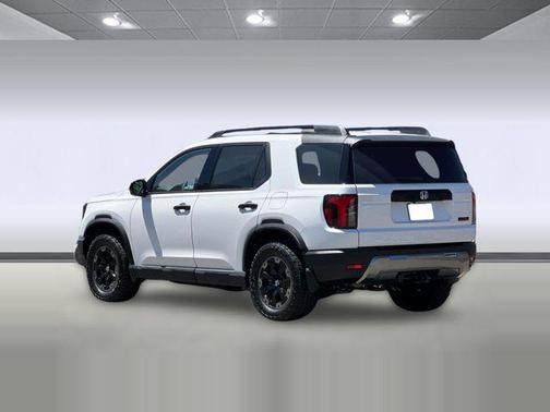 Platinum White Pearl 2026 Honda Passport AWD TrailSport Elite