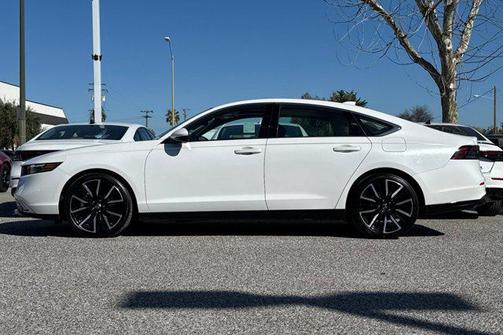 2023 Honda Accord Hybrid Touring