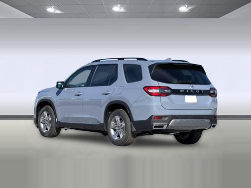 Sonic Gray Pearl 2026 Honda Pilot EX-L