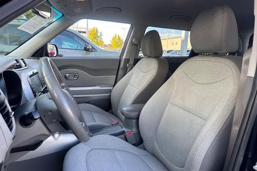 Shadow Black 2018 Kia Soul EV Base