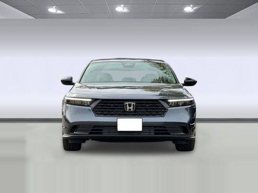 Meteorite Gray Metallic 2026 Honda Accord SE