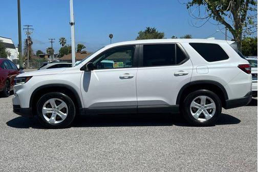 Platinum White Pearl 2024 Honda Pilot LX