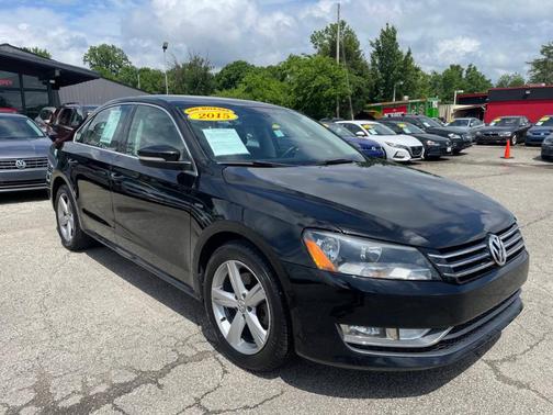 2015 Volkswagen Passat 1.8T Limited Edition