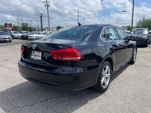 2015 Volkswagen Passat 1.8T Limited Edition