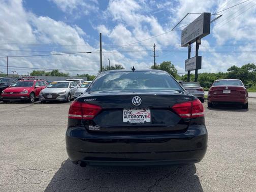 2015 Volkswagen Passat 1.8T Limited Edition