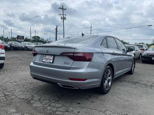 2020 Volkswagen Jetta 1.4T R-Line