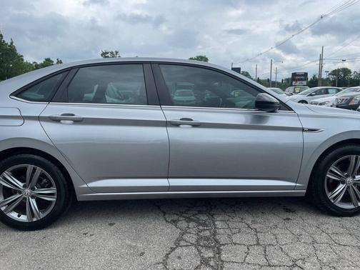 2020 Volkswagen Jetta 1.4T R-Line
