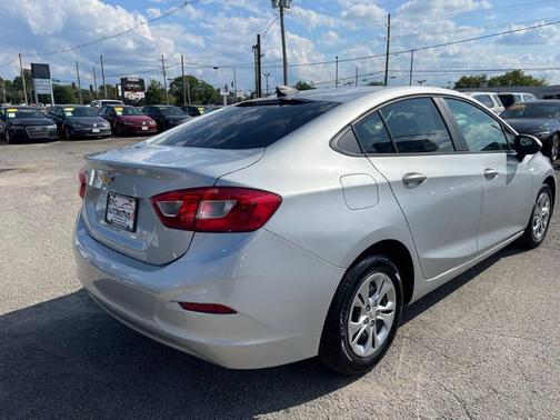 2017 Chevrolet Cruze LS