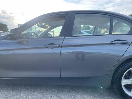 2012 BMW 328 i