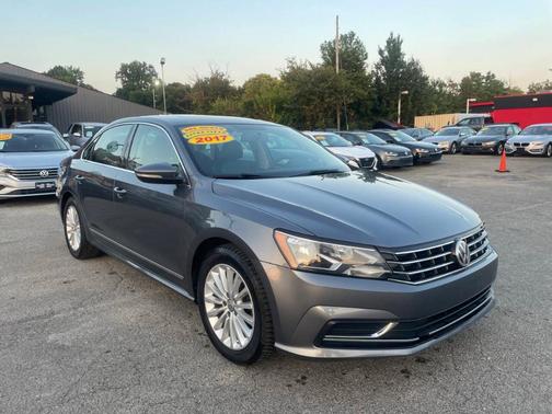2017 Volkswagen Passat 1.8T SE