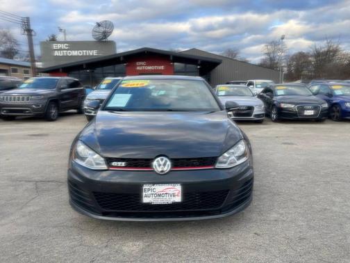 2015 Volkswagen Golf GTI SE