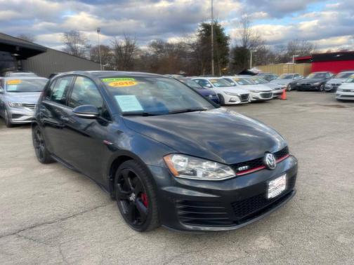 2015 Volkswagen Golf GTI SE