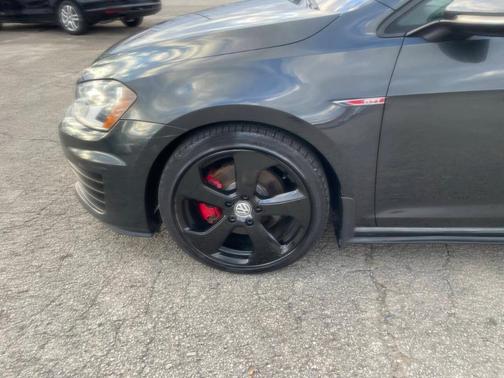 2015 Volkswagen Golf GTI SE